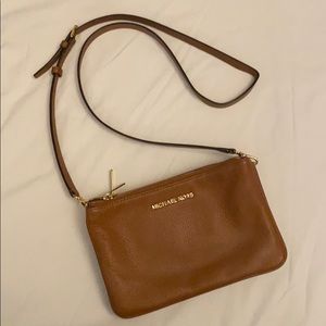 Michael Kors crossbody purse